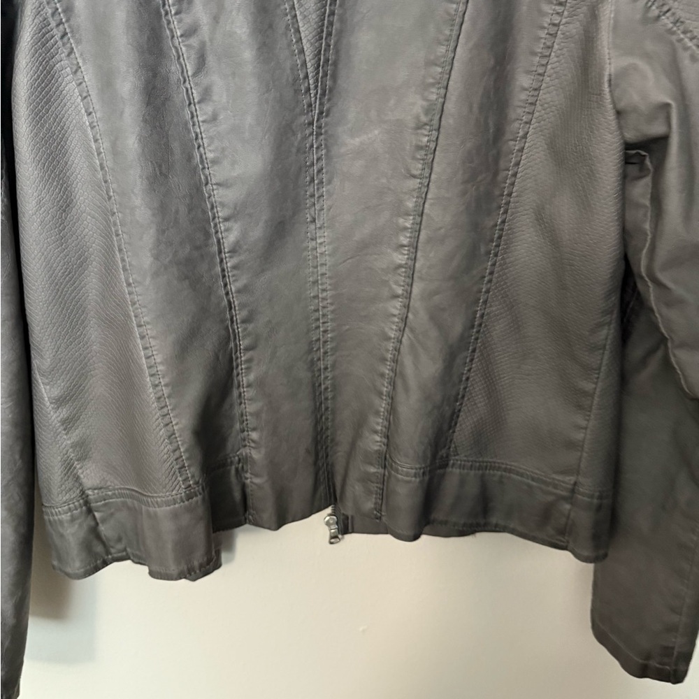 dressbarn Gray Bomber Jacket - Picture 13 of 13